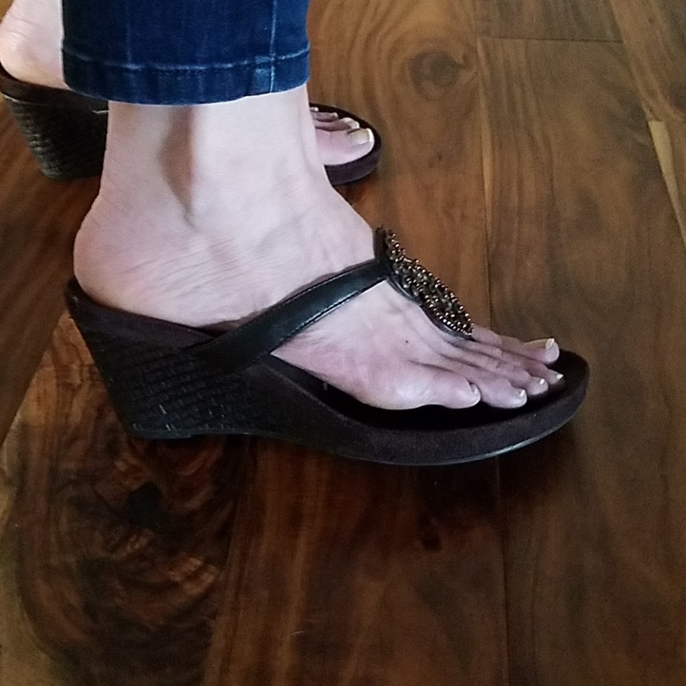 Wedge sandals